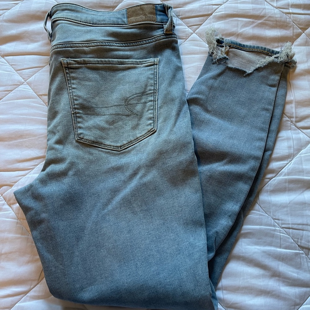 AE brand new skinny jeans 14 R